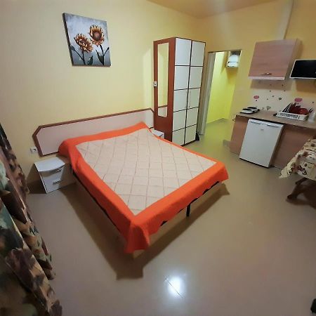 Apartment Pasat Slântsjev Brjag Eksteriør bilde
