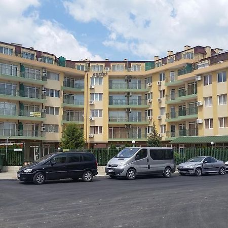 Apartment Pasat Slântsjev Brjag Eksteriør bilde